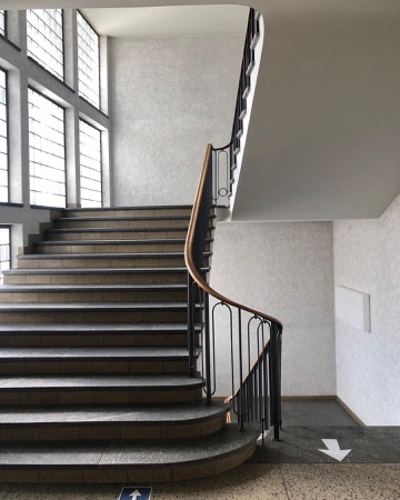 Treppenhäuser, Fenster aus Holz, Metall · Kantonsschule Hottingen — Adolf Carl Müller