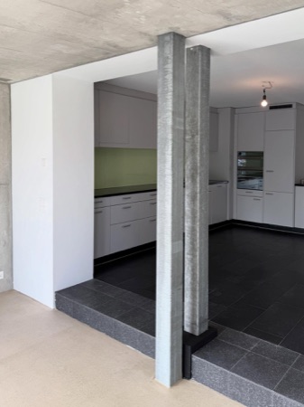 Küchen, Stützen aus Beton, Metall · Mehrfamilienhaus an der Limmat II — Schaub Zwicky Architekt:innen