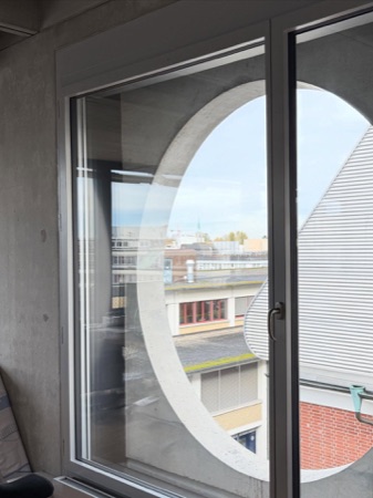 Fenster aus Beton, Metall · Office and Commercial Building Binzstrasse — EM2N