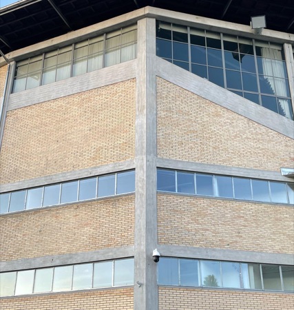 Fassaden, Fenster aus Beton, Glas · Hallenstadion — Karl Egender