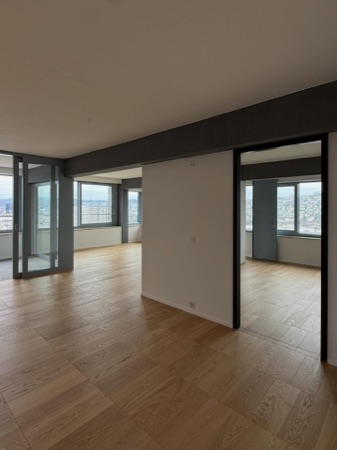 Fenster, Türen aus Beton, Holz · Alto Tower — pool Architekten