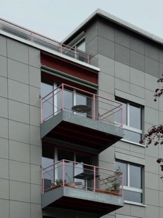 Fassaden, Handläufe aus Metall, Glas · Triemli 4 — toblergmür Architekten