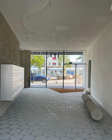 Türen, Eingänge aus Beton, Glas · Guggach III — Donet Schäfer Reimer Architekten