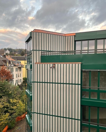 Fassaden, Fenster aus Metall, Glas · Apartment Building Hofackerstrasse — EMI Architekten