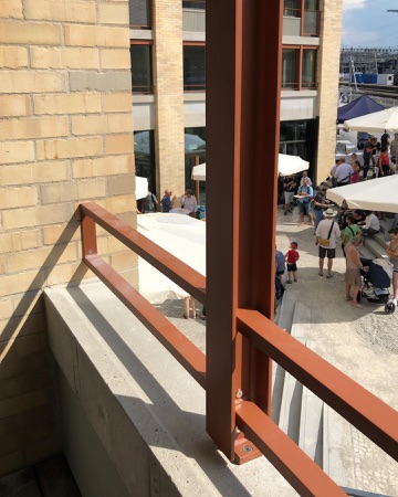Fassaden, Treppenhäuser aus Beton, Metall · Zollstrasse-Ost — Esch Sintzel Architekten