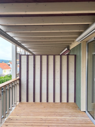 Balkone aus Holz · Neubau Römerstrasse — BDE Architekten
