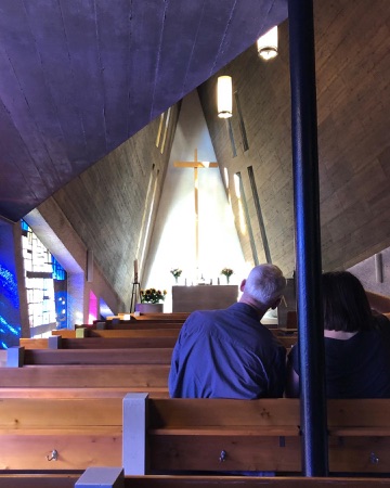 Fenster, Stützen aus Beton, Metall · Martin-Luther-Kirche — Ernst-Ulrich Krägel / Franz Steinbrüchel