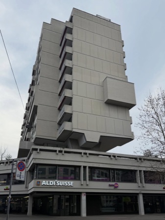 Fassaden, Balkone aus Beton · Oerlikon