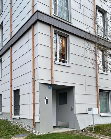 Fassaden, Fenster aus Beton, Holz · Wohnhaus Waldmeisterweg — Lütjens Padmanabhan