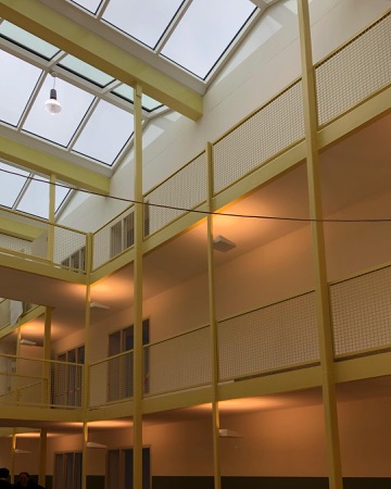 Handläufe, Oberlichter aus Metall, Glas · Haus Krokodil — ARGE Baumberger Stegmeier / KilgaPopp