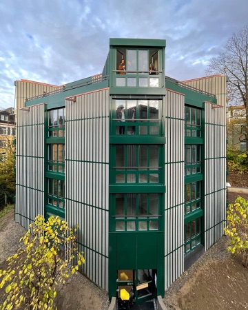Fassaden, Fenster aus Metall, Glas · Apartment Building Hofackerstrasse — EMI Architekten