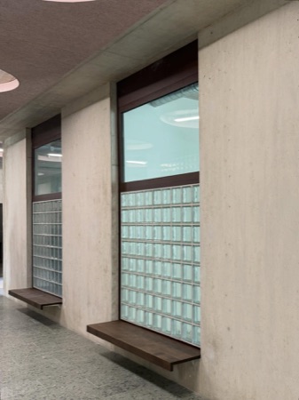 Fenster aus Beton, Holz · Wohnsiedlung Hardau I — Graber Pulver Architekten