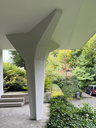 Stützen, Decken aus Beton, Naturstein · Haus Steiger, Doldertal — Rudolf Steiger / Flora Steiger-Crawford