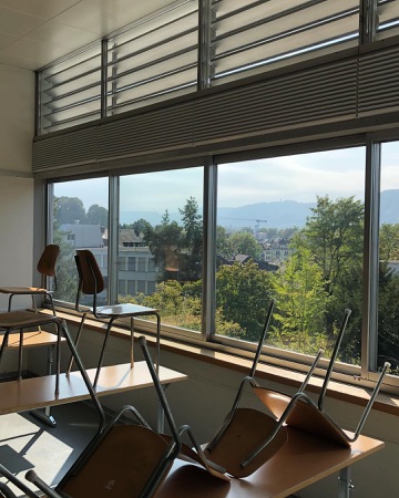 Fenster aus Metall, Glas · Kantonsschule Freudenberg — Jacques Schader