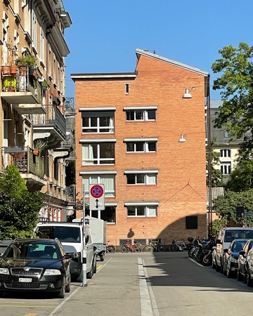 Fassaden, Fenster aus Glas, Backstein · Atelierhaus, Baugenossenschaft Maler und Bildhauer Zürich — Ernst Gisel