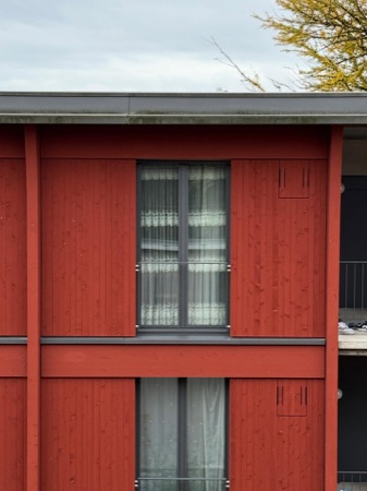 Fassaden, Fenster aus Holz, Metall · Wohnensemble — Studio Gugger