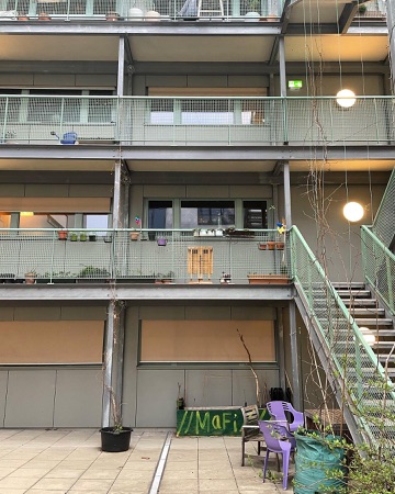 Fassaden, Treppenhäuser aus Metall, Glas · Mehr als Wohnen, Haus J — pool Architekten
