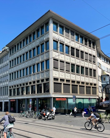 Fassaden, Fenster aus Metall, Glas · Geschäftshaus Modissa — Karl Egender / Wilhelm Müller