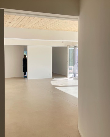 Türen, Decken aus Beton, Holz · Hobelwerk, Haus D — Pascal Flammer