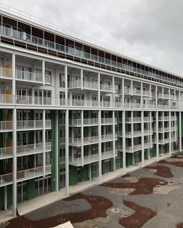 Fassaden, Balkone aus Holz, Metall · Haus Krokodil — ARGE Baumberger Stegmeier / KilgaPopp