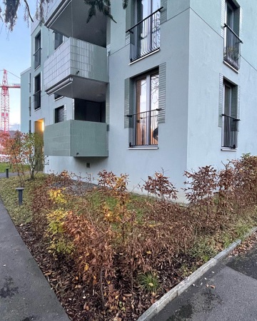 Fassaden, Fenster aus Metall, Keramik · Wohnhäuser Allenmoostrasse — BDE Architekten