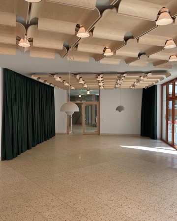 Decken aus Holz, Keramik · Alterssiedlung Talstrasse — Baumberger Stegmeier Architektur