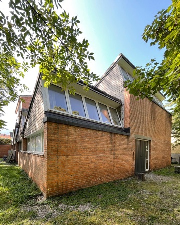 Fassaden, Fenster aus Glas, Backstein · Atelierhaus, Baugenossenschaft Maler und Bildhauer Zürich — Ernst Gisel
