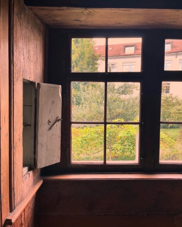 Fenster aus Holz, Glas · Kirchgasse 11