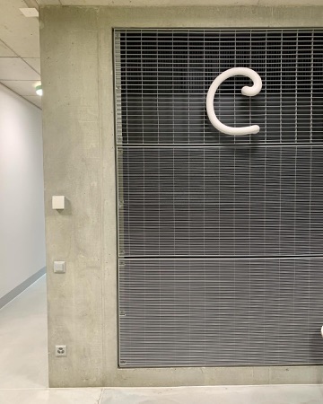 Beton, Metall · Schulanlage Thurgauerstrasse — Bollhalder Walser Architektur