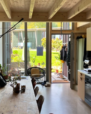 Fenster, Küchen aus Holz, Metall · Wohnsiedlung Kuppe, Quartier Trift — Esch Sintzel Architekten