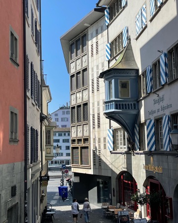 Fassaden, Fenster aus Metall, Glas · Geschäftshaus Modissa — Karl Egender / Wilhelm Müller