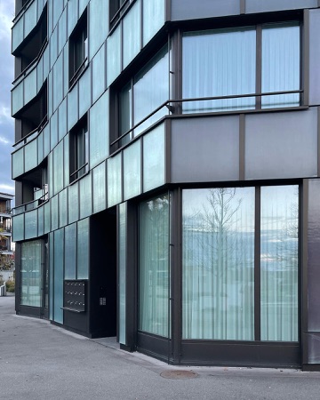 Fassaden, Fenster aus Metall, Glas · Wohnüberbauung Guggach — BS+EMI Architektenpartner