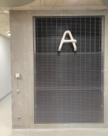 Beton, Metall · Schulanlage Thurgauerstrasse — Bollhalder Walser Architektur