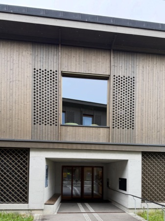 Fassaden, Fenster aus Beton, Holz · Neubau Tanne, Schweizerische Stiftung für Taubblinde — Scheibler & Villard