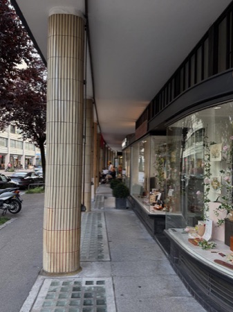 Fenster, Stützen aus Glas, Keramik · Geschäftshaus Bleicherhof — Otto Rudolf Salvisberg