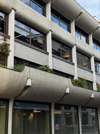 Fassaden, Fenster aus Beton, Glas · Spengler-Haus — SPPA Architekten