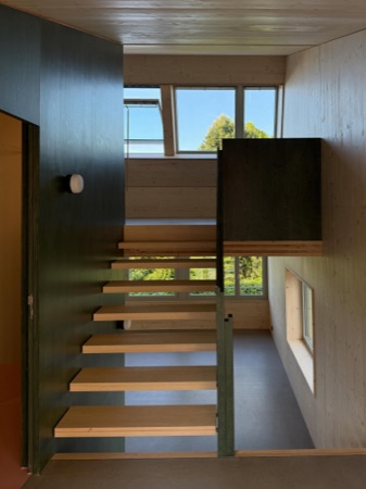 Treppenhäuser aus Holz, Glas · Atelierhäuser Horgen Ebnet — Neff Neumann Architekten