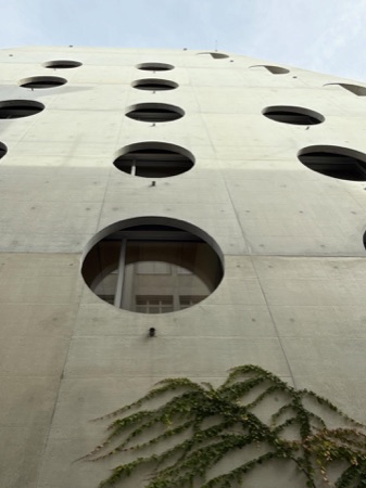 Fassaden, Fenster aus Beton, Glas · Office and Commercial Building Binzstrasse — EM2N