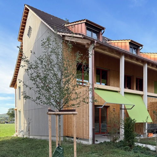 Fassaden aus Holz · Wohnüberbauung Hofwisen — Baumberger Stegmeier Architektur
