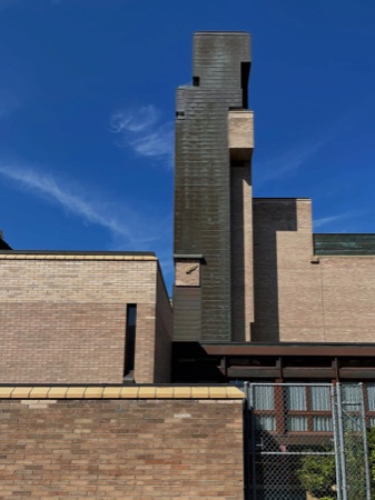 Fassaden aus Metall, Backstein · Kirche Saatlen — Claude Paillard