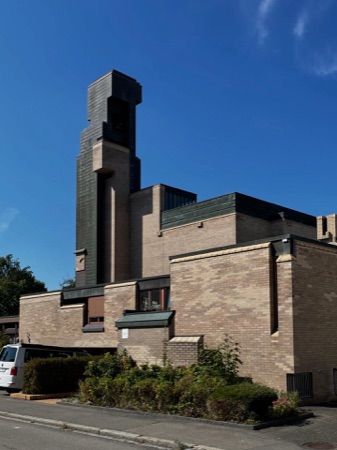 Fassaden aus Metall, Backstein · Kirche Saatlen — Claude Paillard