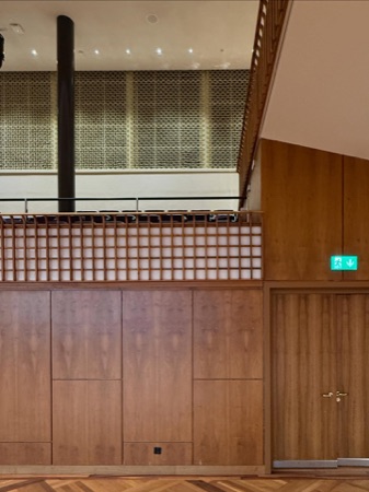 Türen, Handläufe aus Holz, Metall · Kongresshaus Zürich — Haefeli Moser Steiger
