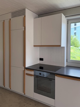 Fenster, Küchen aus Holz, Keramik · Breitensteinstrasse — EMI Architekten