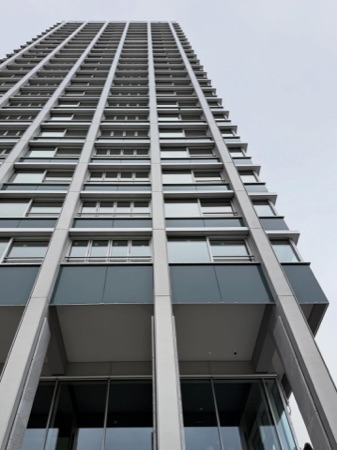 Fassaden, Fenster aus Metall, Glas · Alto Tower — pool Architekten