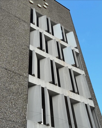Fassaden aus Beton · Reformierte Kirche Leimbach — Oskar Bitterli