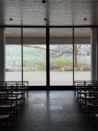Fenster, Decken aus Holz, Glas · Katholische Kirche St. Marien — Wilhelm Keller