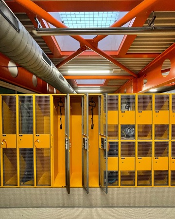 Oberlichter, Decken aus Metall, Glas · Hallenbad und Turnhalle Bläsi — Adolf Wasserfallen