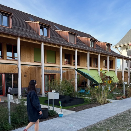 Fassaden aus Holz · Wohnüberbauung Hofwisen — Baumberger Stegmeier Architektur