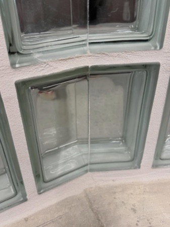 Fenster aus Glas, Verputz · Wohnsiedlung Hardau I — Graber Pulver Architekten