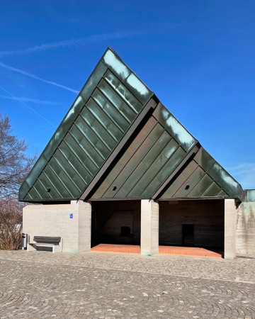 Fassaden, Eingänge aus Beton, Metall · Reformierte Kirche Effretikon — Ernst Gisel